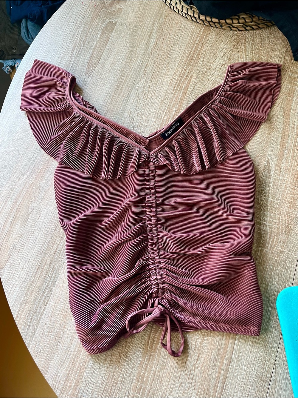 Express Mauve Ruffle Off-Shoulder Ruched Top, small